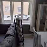 1St Floor Oasis - Parking/Wifi