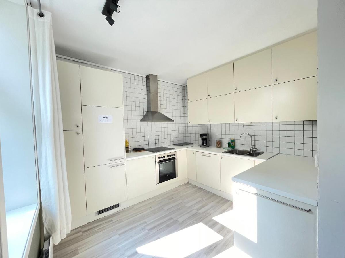 1st Floor Oasis - Parking/wifi Stavanger